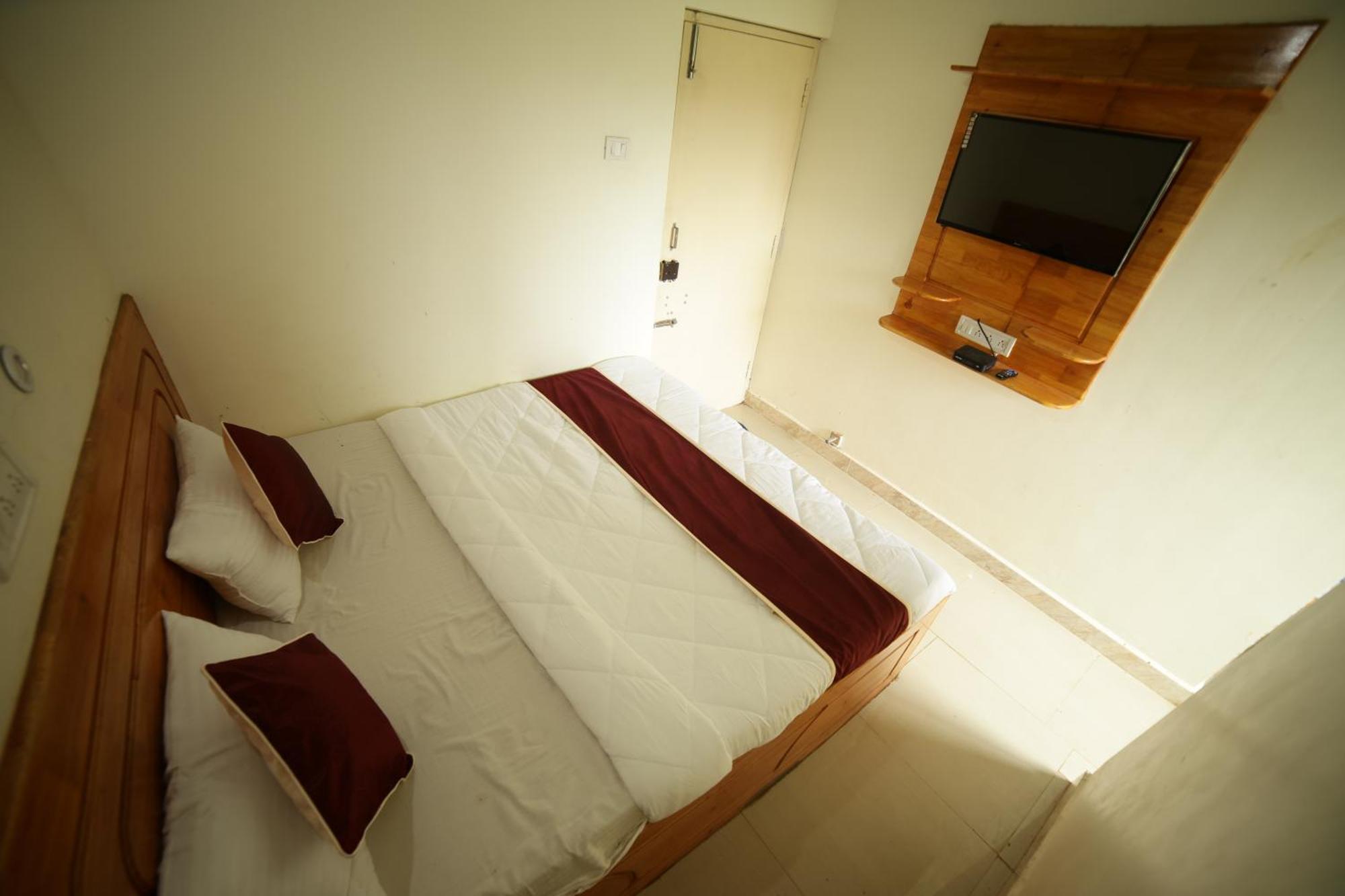 Naksha Tree Hotels - Yelagiri Luaran gambar