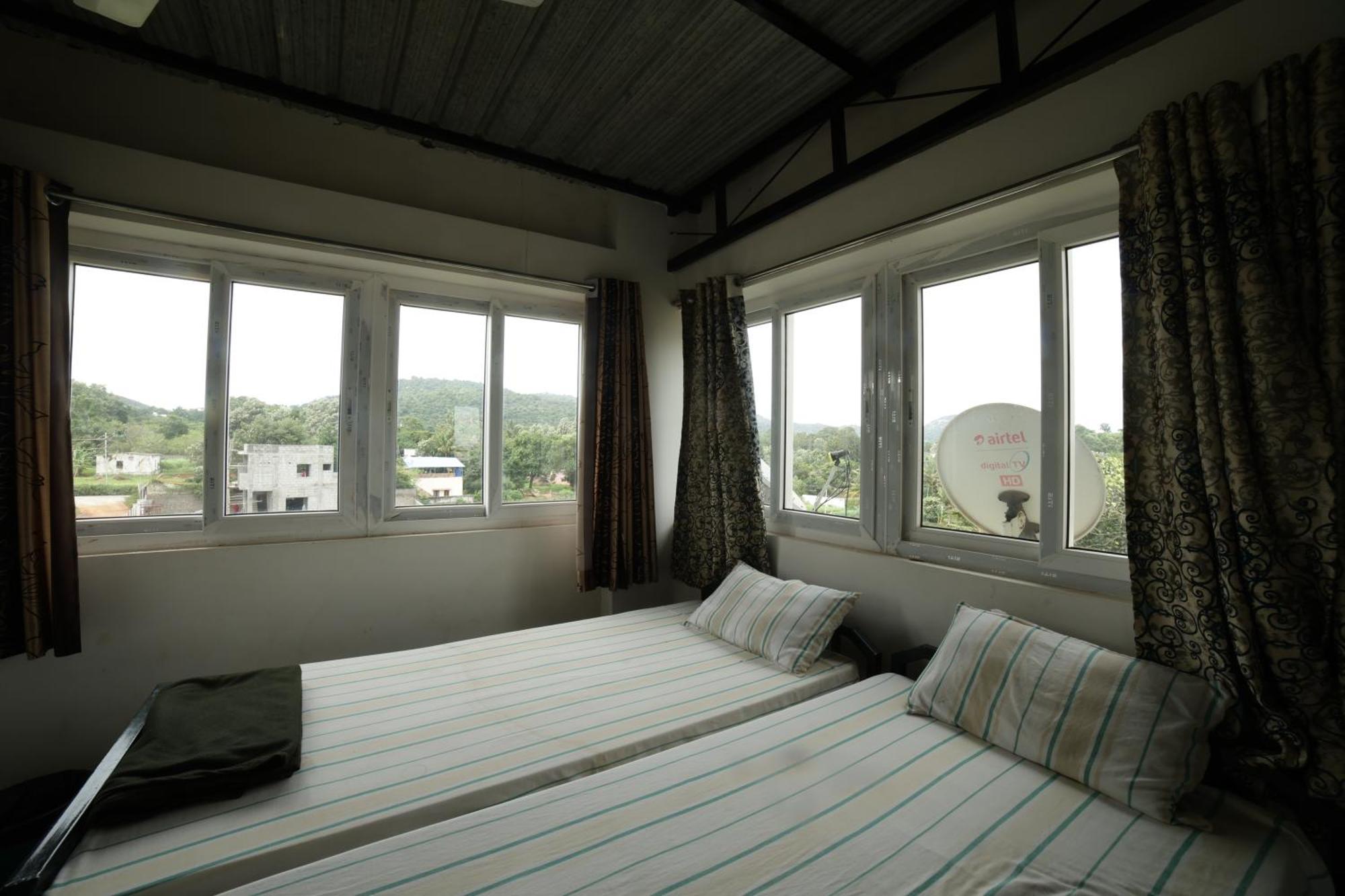 Naksha Tree Hotels - Yelagiri Luaran gambar
